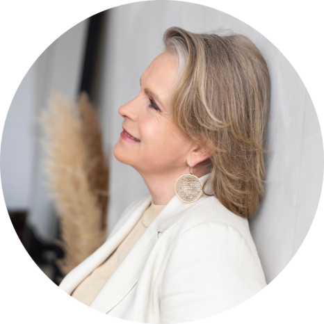 Nikki-100420242 Nikki-100420242